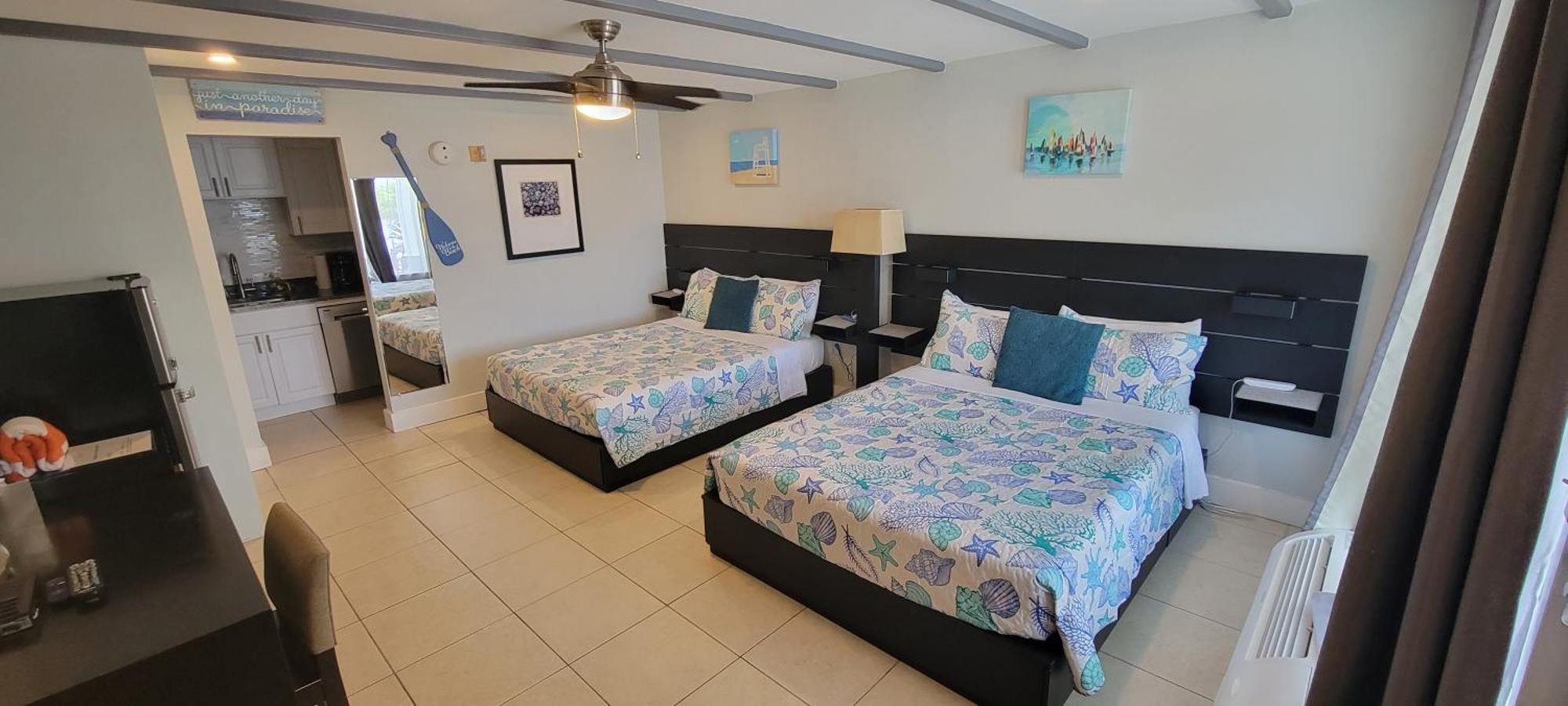 River Delight,Studio109, Beach & Pool Steps Away + Wifi Ruskin Extérieur photo